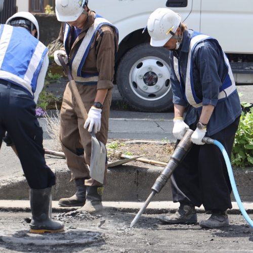 積極採用募集中